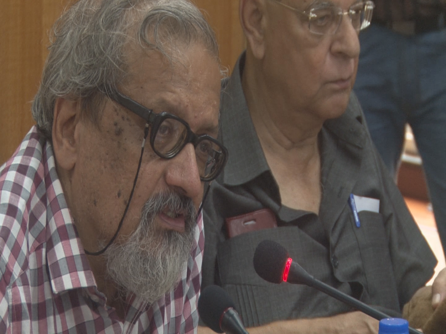 GEN J R MUKHERJEE RT-ACT EAST THROUGH KOLKATA