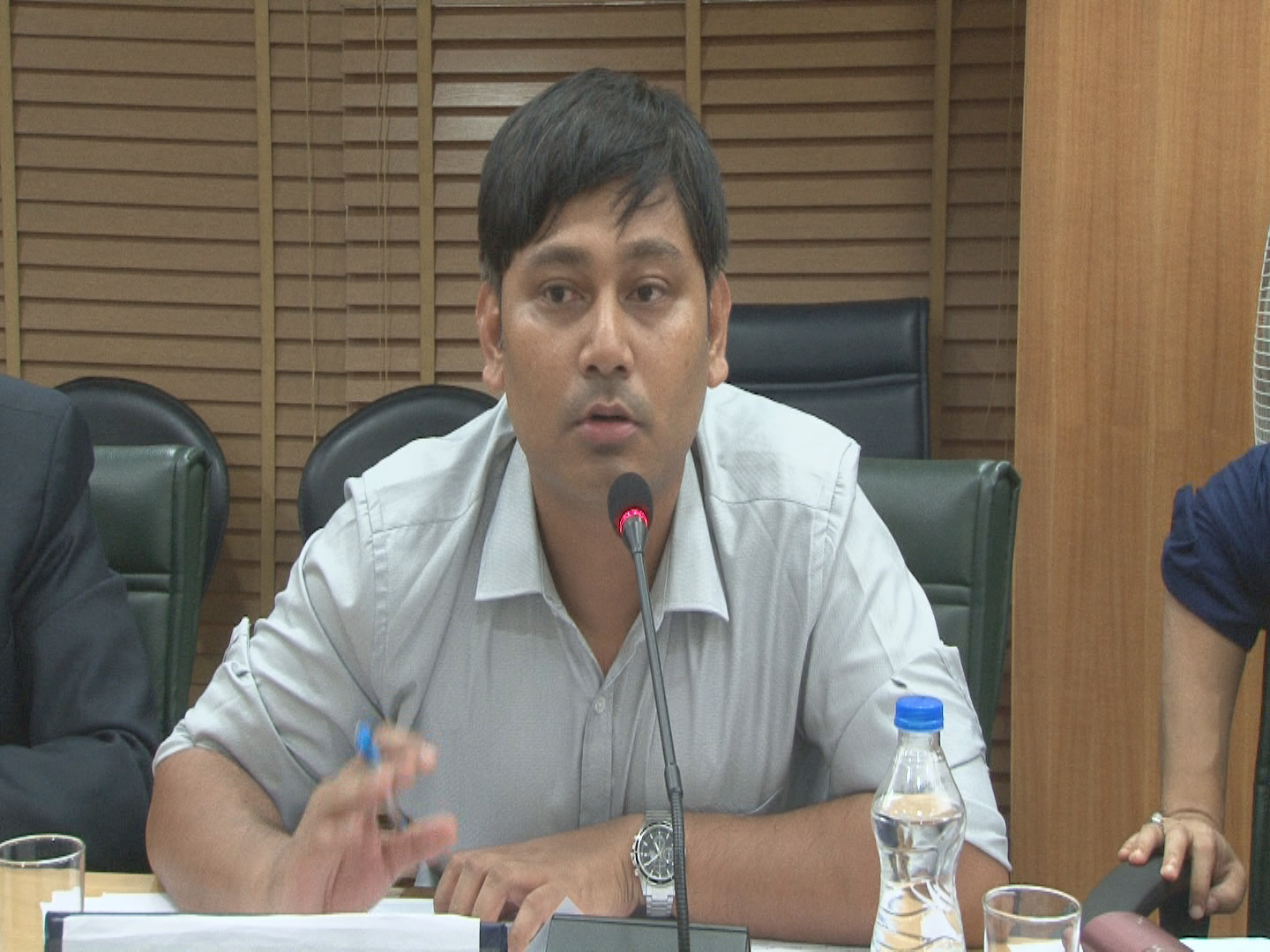 MR EEBON DUTTA-RT-ACT EAST THROUGH KOLKATA